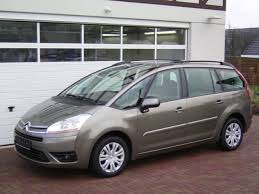 C4 Grand Picasso car