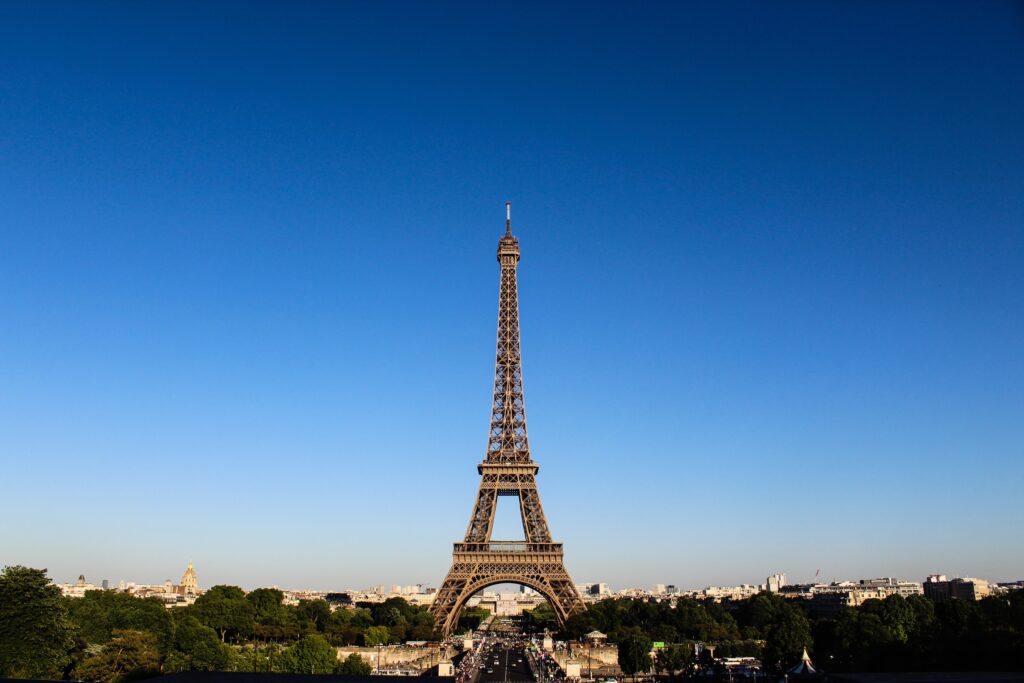 Paris view of Eiffel tower