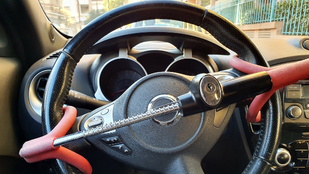 Steering Wheel Lock 